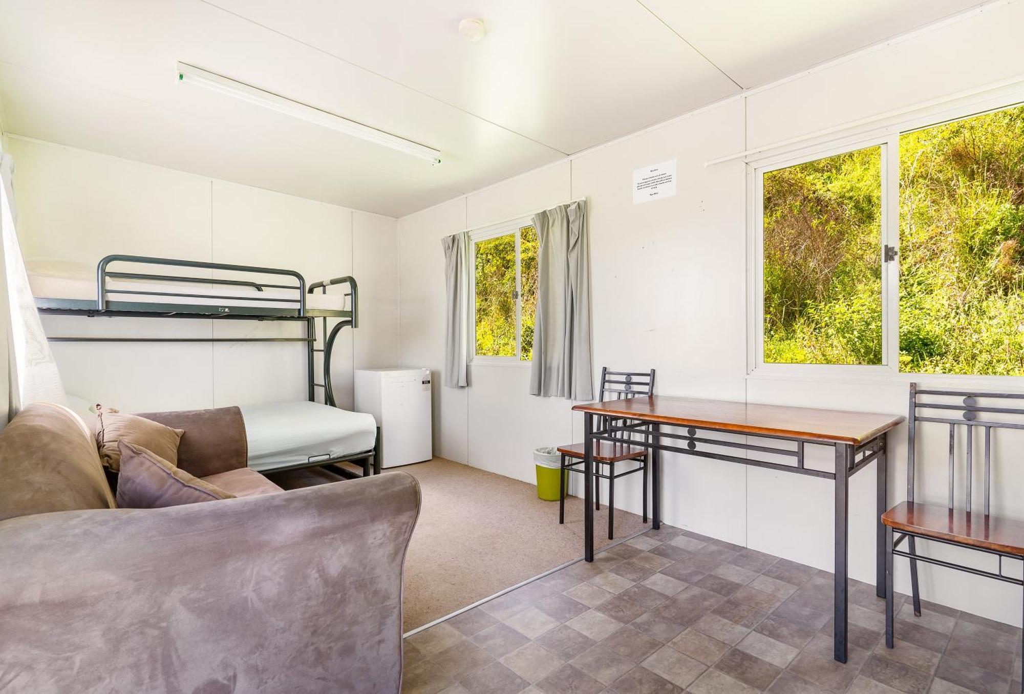 Port Waikato Holiday Park 외부 사진
